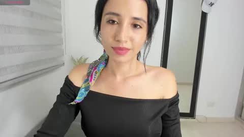 Snapshot of _arianna_hot22 chatting on 02/23/26, 01:03 Arianna online show from 02/23/26, 01:03