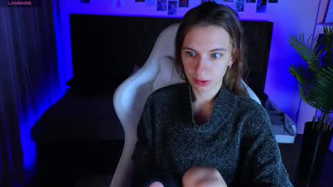 _ash_leyy_ online show from 09/20/25, 01:39