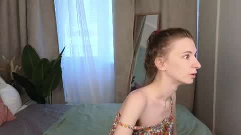 _ash_leyy_ online show from 07/09/26, 01:31