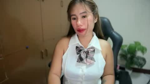 Angie online show from 06/19/26, 06:07
