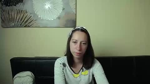 _astraia_ online show from 06/17/26, 09:12