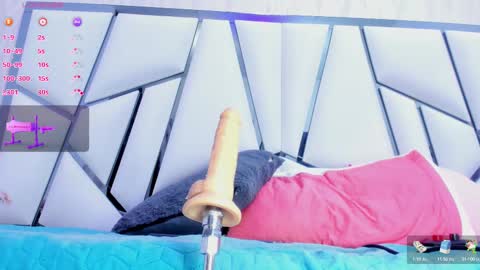 Snapshot of _aurora18 chatting on 02/11/25, 09:09 Aura online show from 02/11/25, 09:09