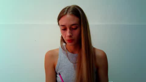_aurora_sweet online show from 09/13/25, 01:11