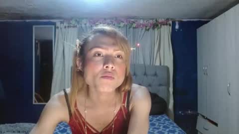 _azalea_65 online show from 10/30/25, 02:24