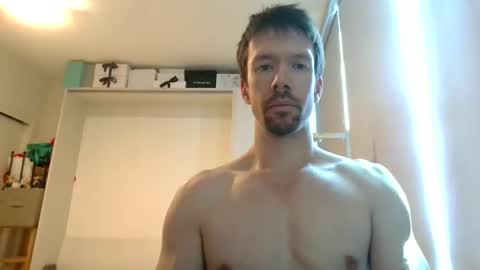 Snapshot of _b_h_c_ chatting on 03/23/26, 12:25 _b_h_c_ online show from 03/23/26, 12:25