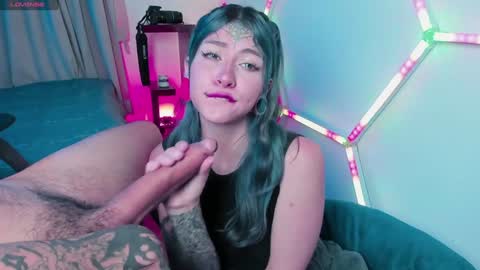 Snapshot of _baterchatur chatting on 02/04/25, 10:21 Lunita online show from 02/04/25, 10:21