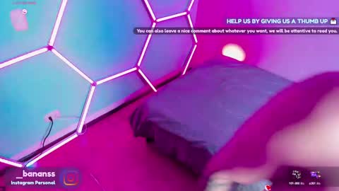 Snapshot of _baterchatur chatting on 02/11/25, 07:23 Lunita online show from 02/11/25, 07:23