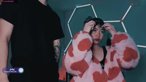 Snapshot of _baterchatur chatting on 03/07/25, 03:08 Lunita online show from 03/07/25, 03:08