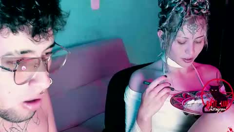 Snapshot of _baterchatur chatting on 09/27/25, 04:17 Lunita online show from 09/27/25, 04:17