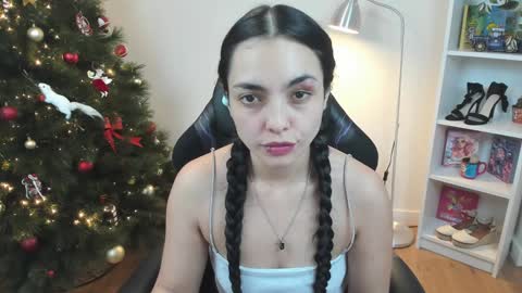 Bella Evans online show from 12/15/24, 11:55