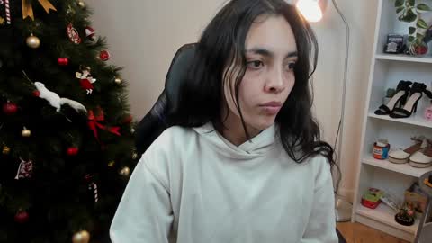 Bella Evans online show from 01/08/25, 08:16