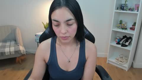 Snapshot of _bellaevans_ chatting on 03/05/26, 05:47 Bella Evans online show from 03/05/26, 05:47