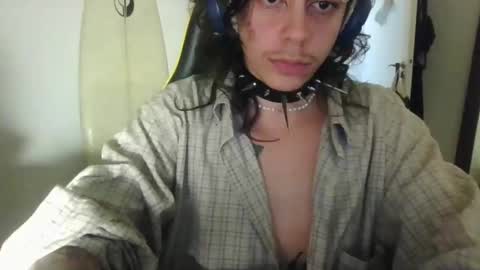 Snapshot of _besta chatting on 12/11/24, 12:54 _besta online show from 12/11/24, 12:54