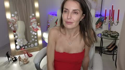 Beylly online show from 12/22/24, 03:44