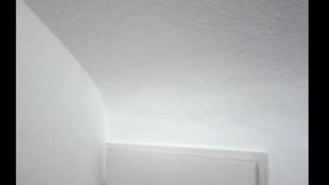 Snapshot of _biscotti_ chatting on 09/17/25, 07:26 _biscotti_ online show from 09/17/25, 07:26