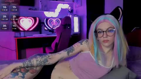 Olivia Subscribe to my Fansly -   online show from 10/10/25, 12:09