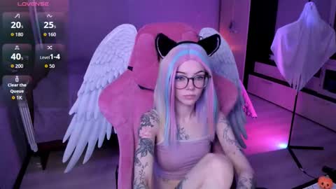 Olivia Subscribe to my Fansly -   online show from 10/27/25, 11:09