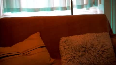 Pearl online show from 05/19/26, 03:40