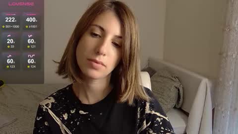 Laura online show from 09/27/25, 01:27