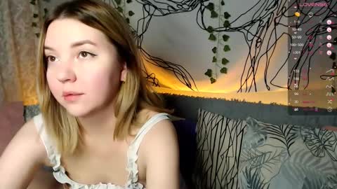 Elizabeth online show from 10/23/25, 08:29