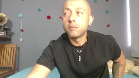 Snapshot of _bonnie__and_clyde chatting on 05/29/26, 10:30 _bonnie__and_clyde online show from 05/29/26, 10:30
