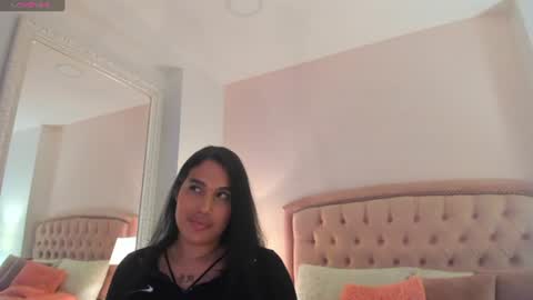 cailyn  online show from 07/03/26, 10:49