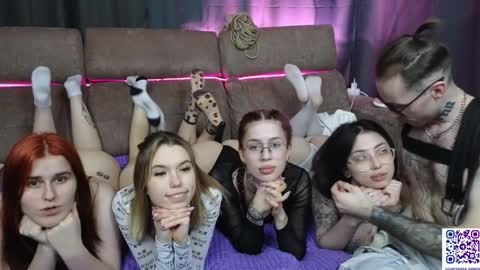 _capybara0_0 online show from 01/30/25, 02:58