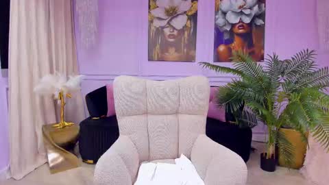 _carlawhite_ online show from 11/27/25, 04:47