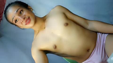 Kate flores online show from 07/21/26, 06:49