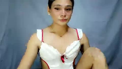 Kate flores online show from 08/03/26, 01:38