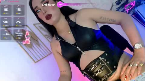 Snapshot of _caroline69 chatting on 10/11/25, 08:02 Caroline online show from 10/11/25, 08:02