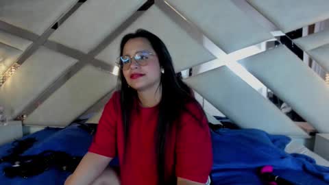 Caroline Sweet online show from 01/22/25, 09:46
