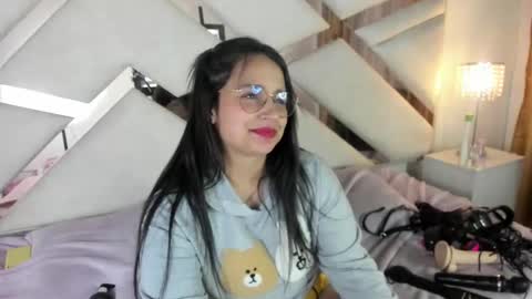 Caroline Sweet online show from 01/25/25, 09:57