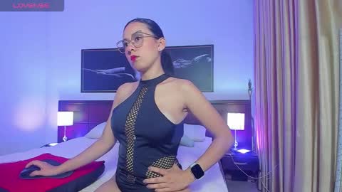 Cataleya online show from 12/17/25, 01:33