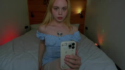Snapshot of _catnip_ chatting on 06/10/26, 07:13 Luna online show from 06/10/26, 07:13