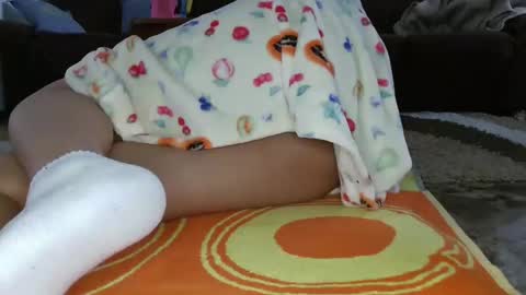 Snapshot of _cattleya1 chatting on 02/14/25, 02:44 cat online show from 02/14/25, 02:44