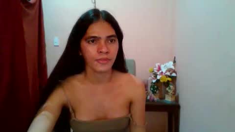 Snapshot of _celina chatting on 04/07/26, 01:06 _celina online show from 04/07/26, 01:06