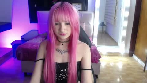 _charlotte_collins_ online show from 04/28/26, 03:50