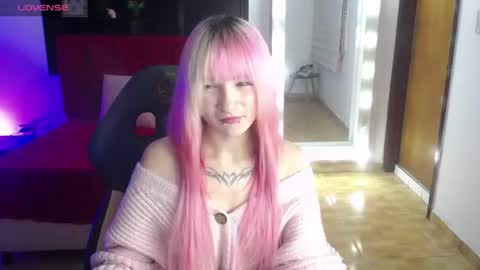 _charlotte_collins_ online show from 06/12/26, 03:11