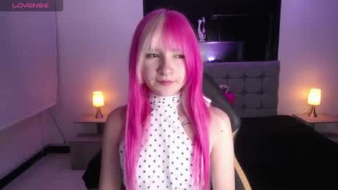 _charlotte_collins_ online show from 07/25/26, 08:28