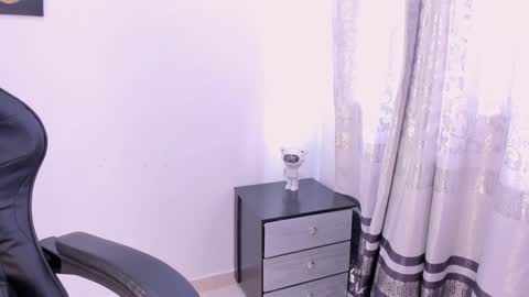 _charlottedavis online show from 12/06/24, 03:44