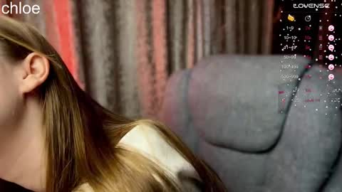 _chloe_miller_ online show from 11/23/25, 10:20