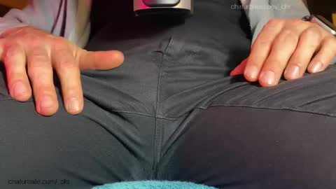 Snapshot of _chr chatting on 11/27/25, 07:49 Chris online show from 11/27/25, 07:49