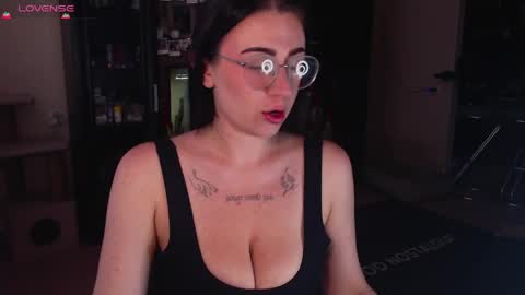 Chrissy online show from 06/05/26, 03:13