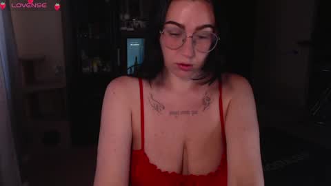 Chrissy online show from 06/08/26, 03:51