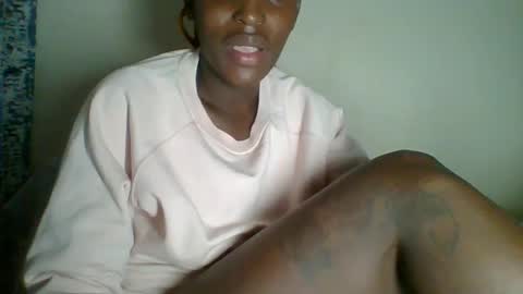 Snapshot of _clara01 chatting on 01/20/25, 04:21 clara online show from 01/20/25, 04:21