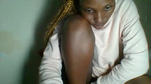 Snapshot of _clara01 chatting on 01/30/25, 07:07 clara online show from 01/30/25, 07:07