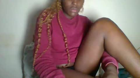 Snapshot of _clara01 chatting on 02/05/25, 06:46 clara online show from 02/05/25, 06:46