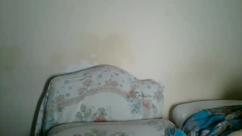 Snapshot of _clara01 chatting on 02/06/25, 08:18 clara online show from 02/06/25, 08:18