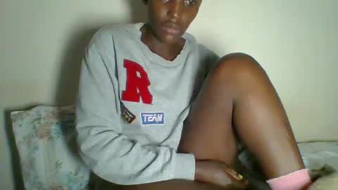 Snapshot of _clara01 chatting on 03/03/25, 07:43 clara online show from 03/03/25, 07:43